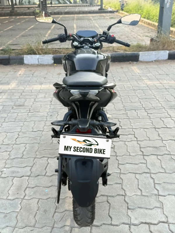 Bajaj Pulsar 2025