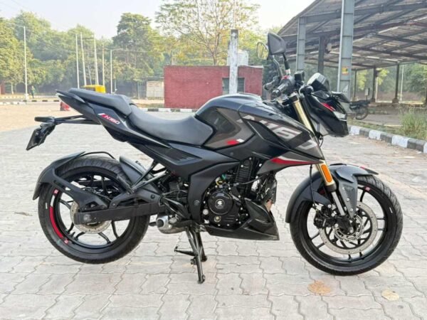 Bajaj Pulsar 2025