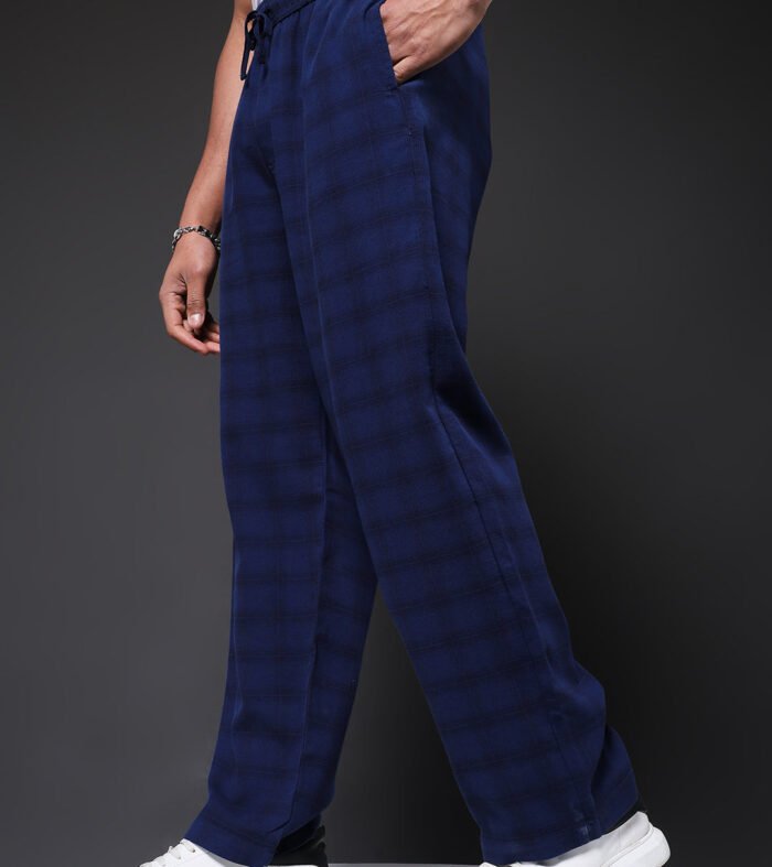 Men chequered lounge pants