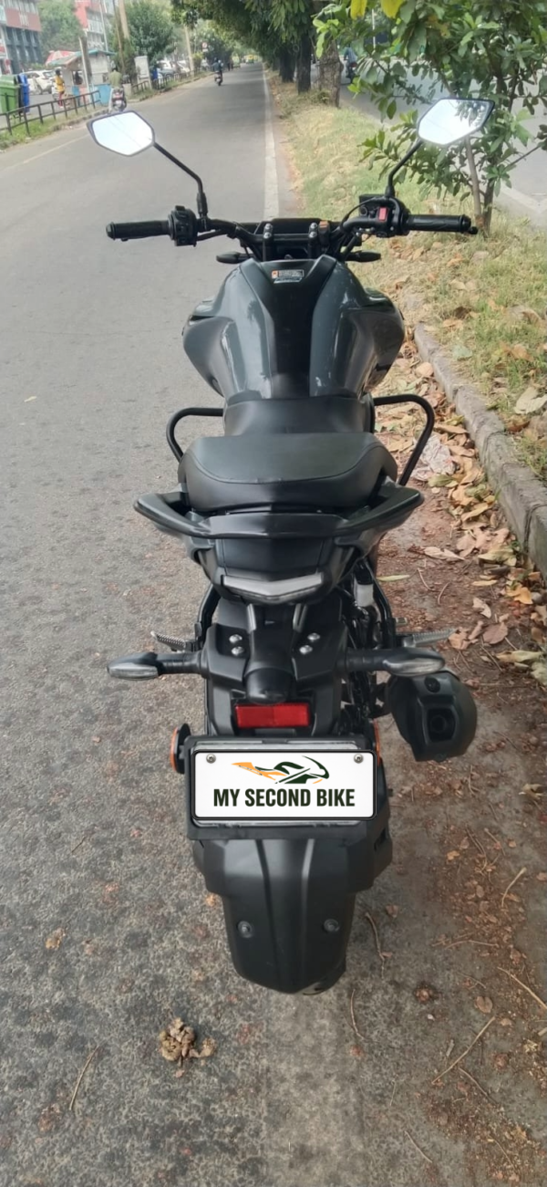 Yamaha fzs 2024