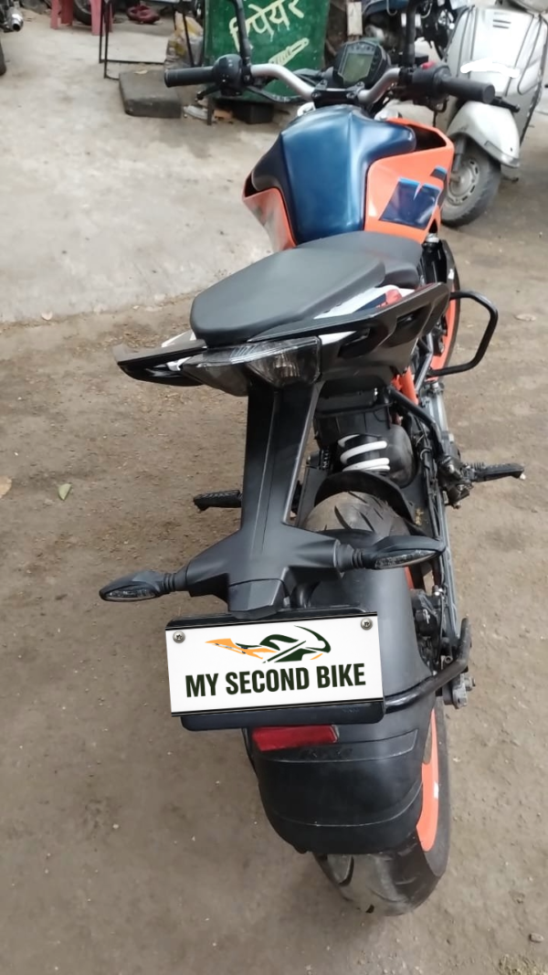 KTM duke200 2024