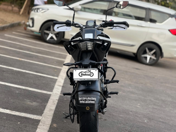 2022 KTM duke200