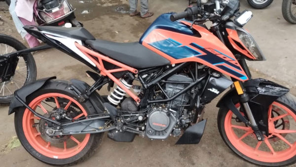 KTM duke200 2024