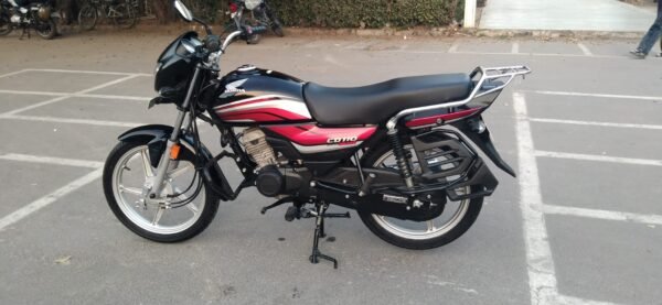 Honda CD110 2021