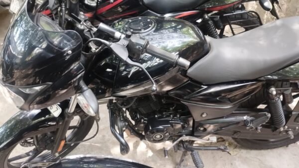Bajaj Pulsar 2023