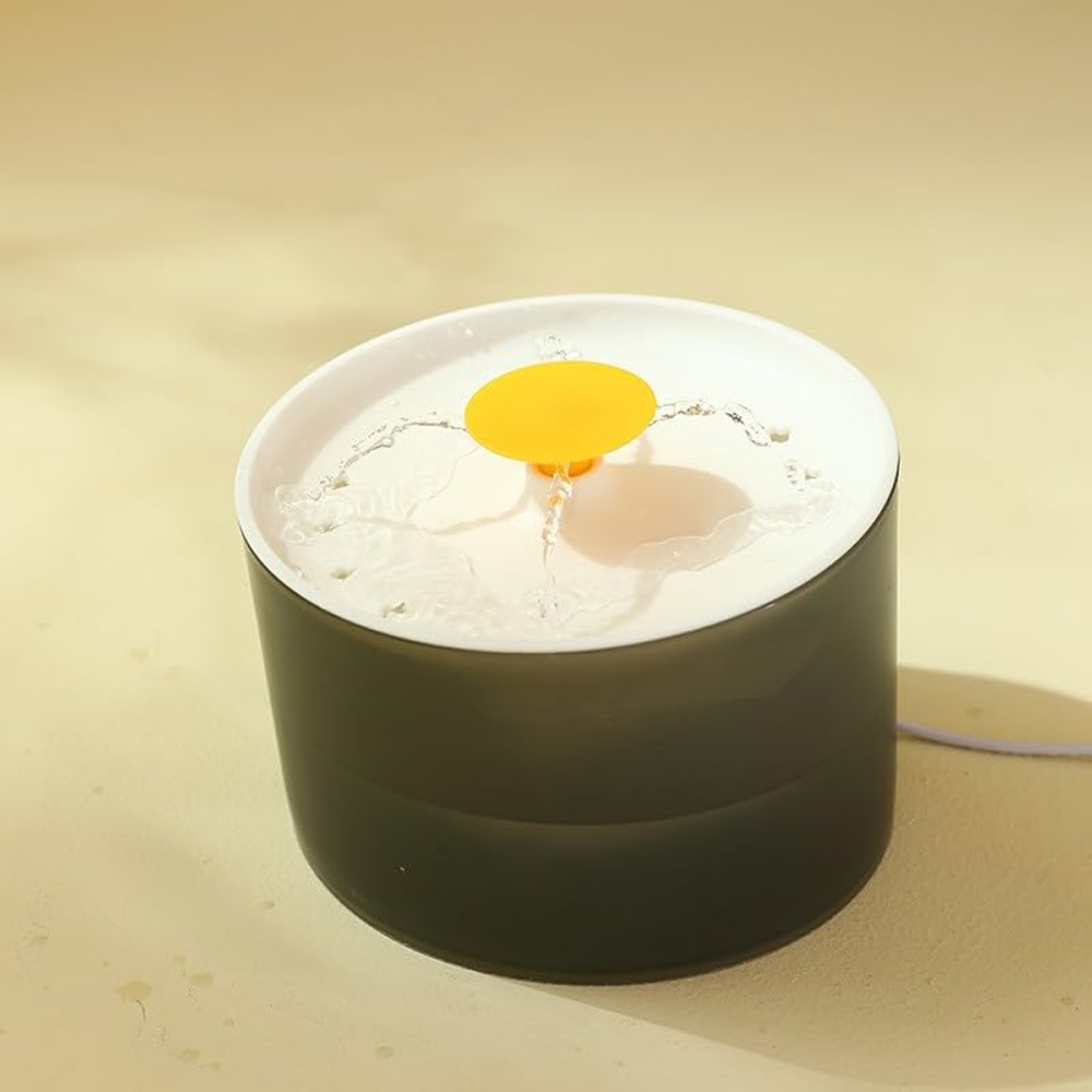 Pet Vogue Ultra Quiet Automatic Water Fountain with Filter for Cats and Dogs (White)