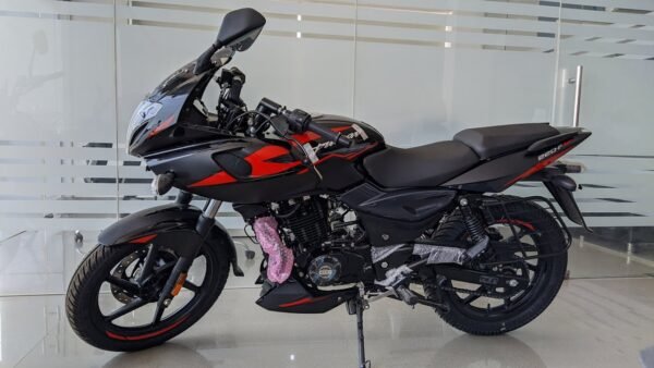 Bajaj Pulsar 2014