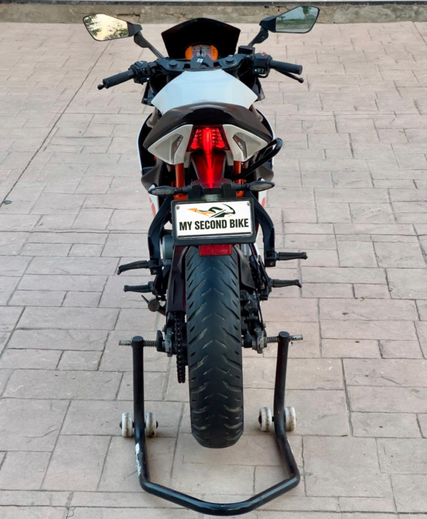 KTM RC 200 2017