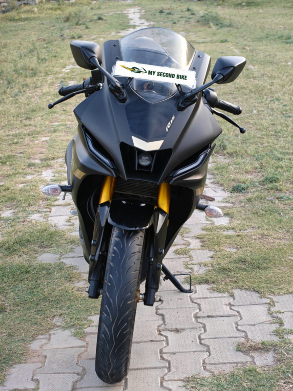 Yamaha R15 V4 2023