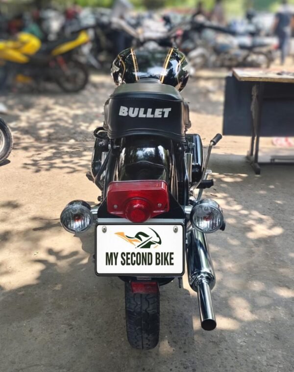 Royal Enfield Bullet 2016