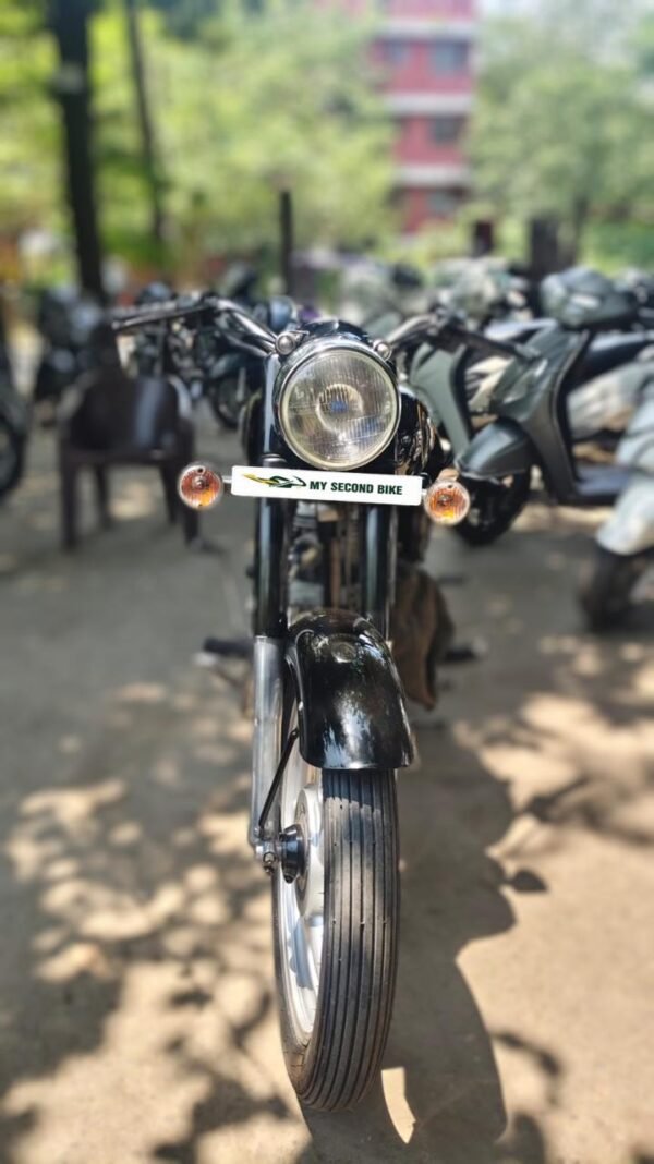 Royal Enfield Bullet 2016