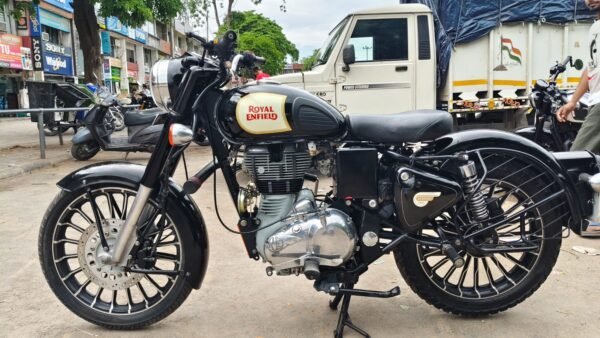 Royal Enfield Classic 2015