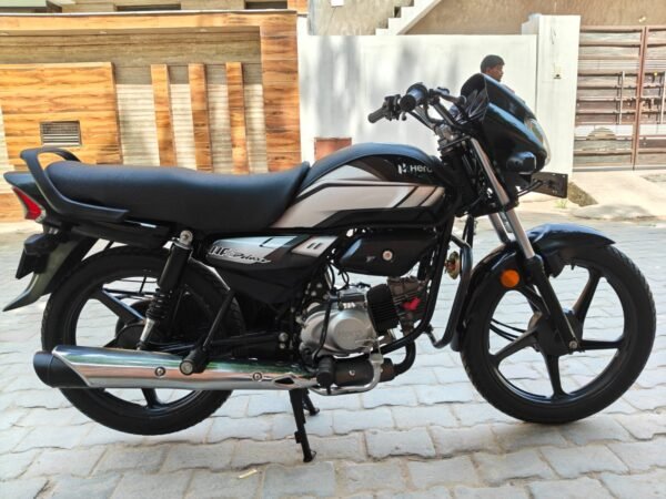 Hero HF Deluxe 2023