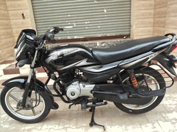 Bajaj Platina 2018
