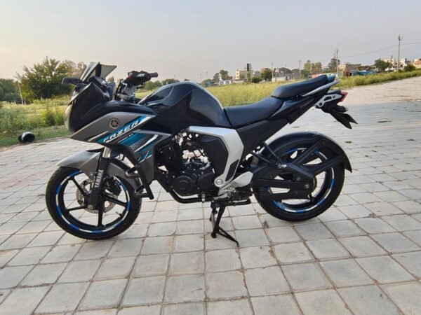 Yamaha Fazer 2017