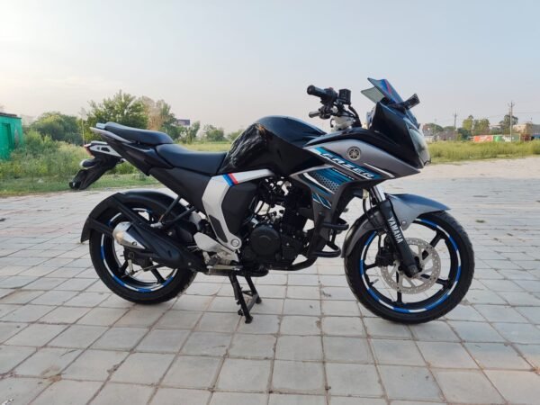 Yamaha Fazer 2017