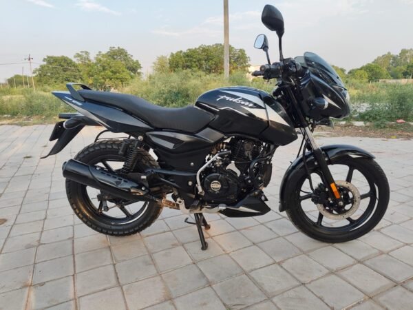 Bajaj Pulsar 2022