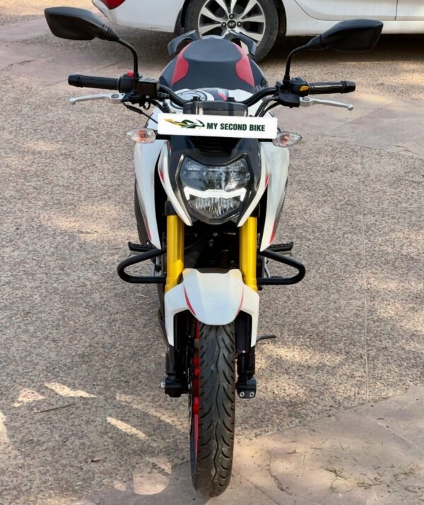 TVS Apache RTR 4V 2026