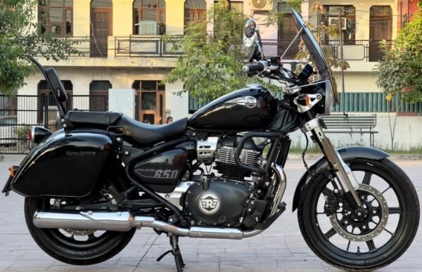 Royal Enfield Super Meteor 2025
