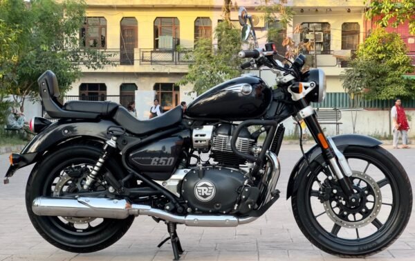 Royal Enfield RE Super Meteor 650 2024