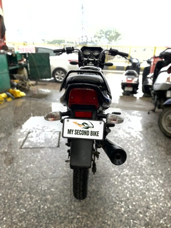 Bajaj CT 2020