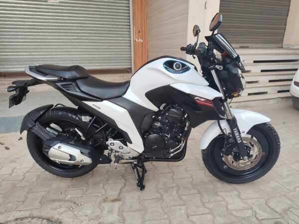 Yamaha FZ 25 2017