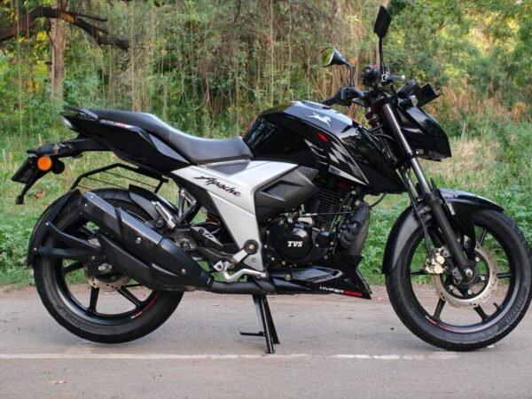 TVS Apache RTR160 4V 2022