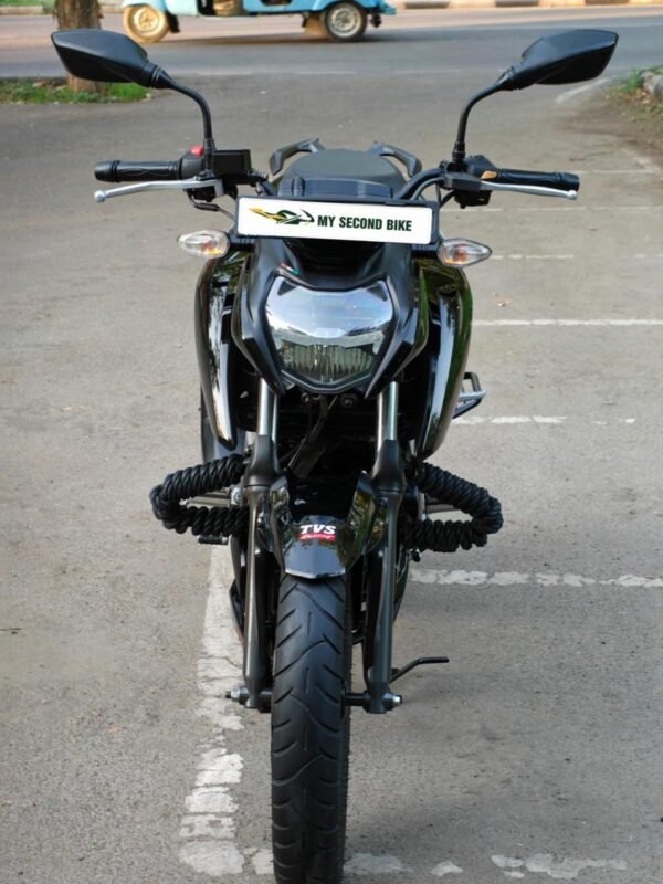 TVS Apache RTR160 4V 2022