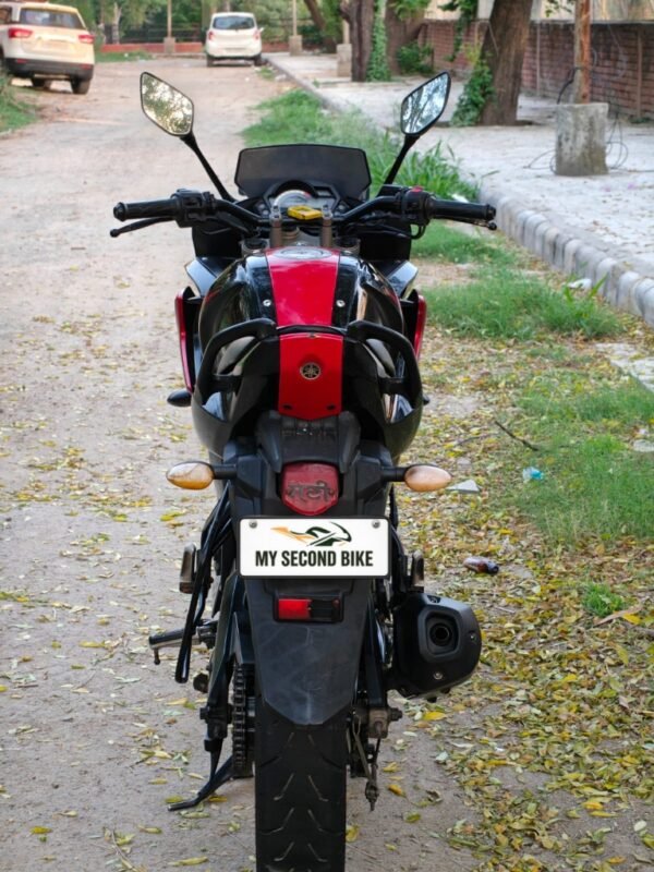 Yamaha Fazer V1 2014