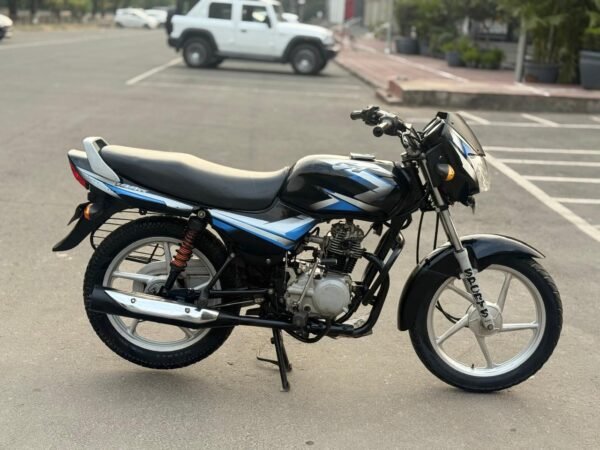 Bajaj CT 2019