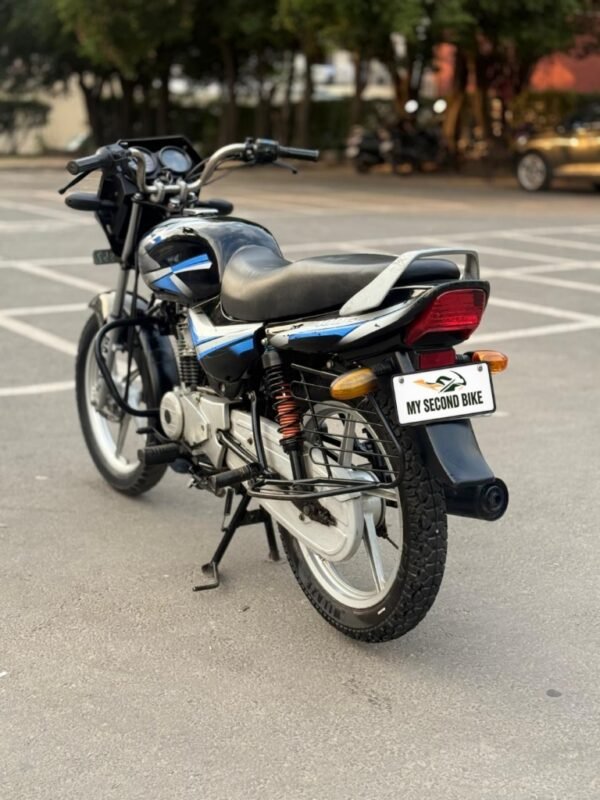 Bajaj CT 2019