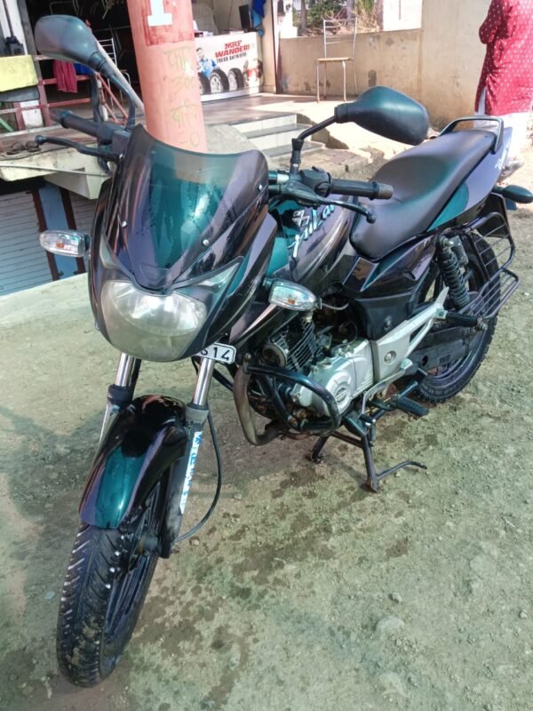 Bajaj Pulsar 2016