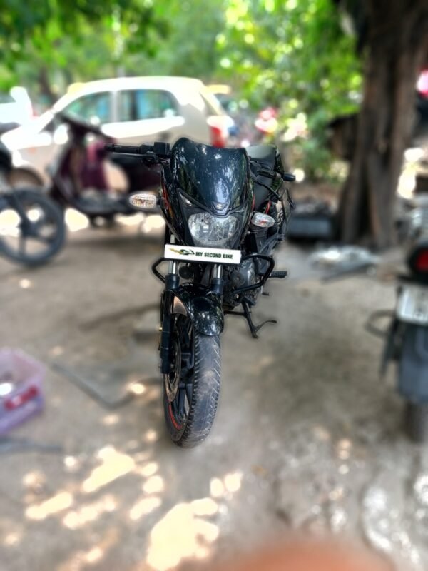 Bajaj Pulsar 180 2017
