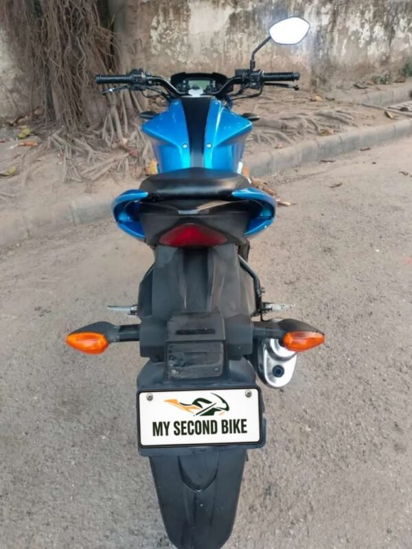 Suzuki Gixxer 2015