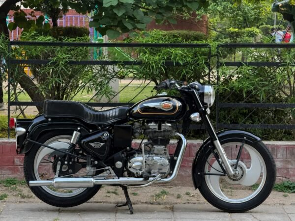 Royal Enfield Standard Bullet 2018