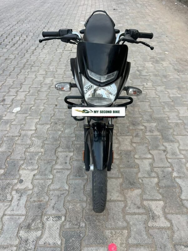 Bajaj Platina 2024