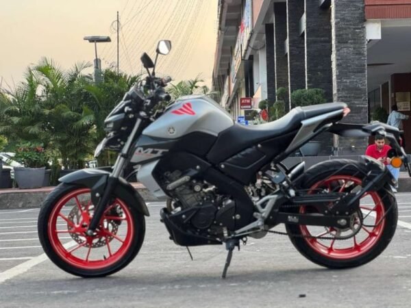 Yamaha MT-15 2021