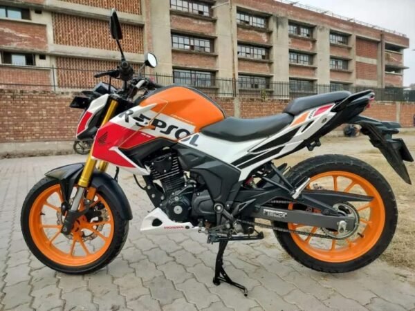 Honda Hornet 2.0 2021