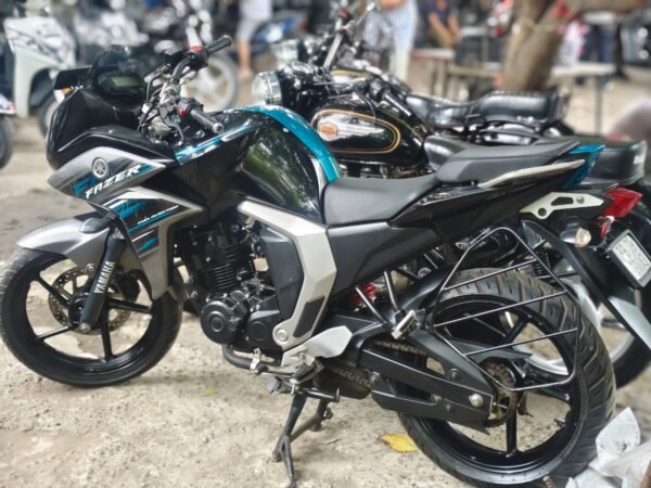Yamaha Fazer 2018