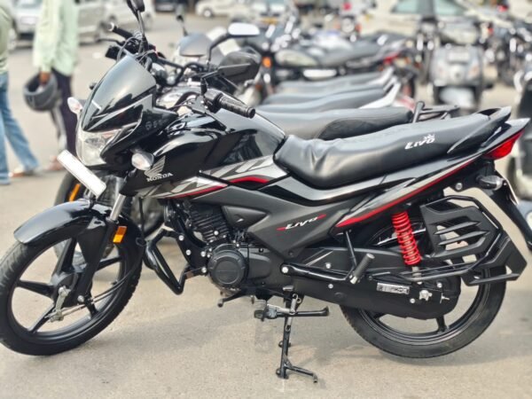 2022 Honda Livo