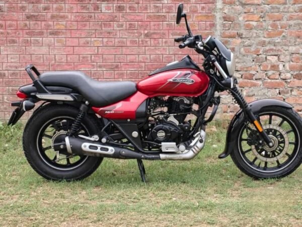 Bajaj Avenger Street 160 2021