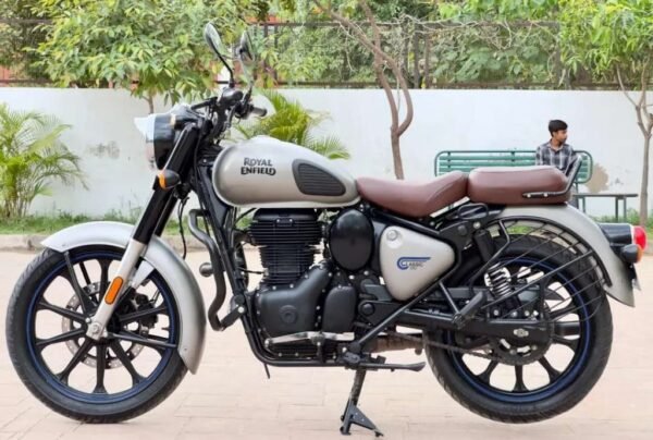 Royal Enfield Classic Gunmetal Grey 2023