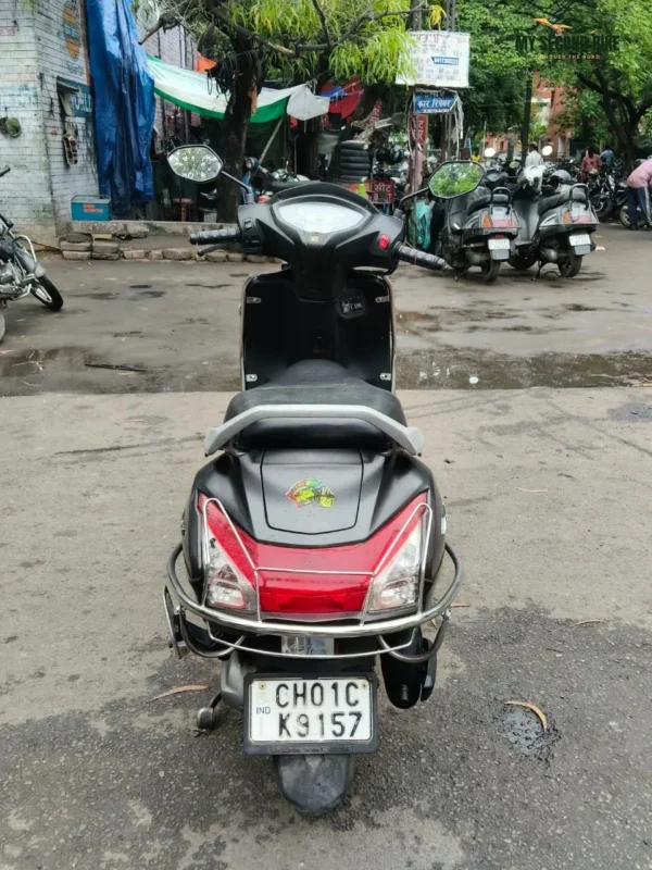 Bajaj Pulsar 2023