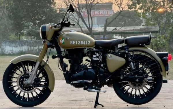 2019 Royal Enfield Classic Signals