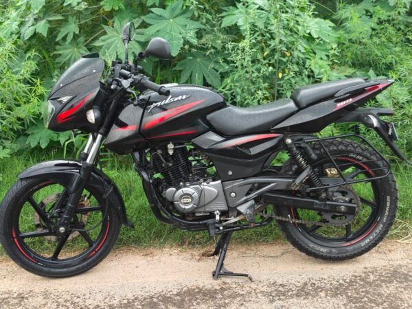 Bajaj Pulsar 180 2017