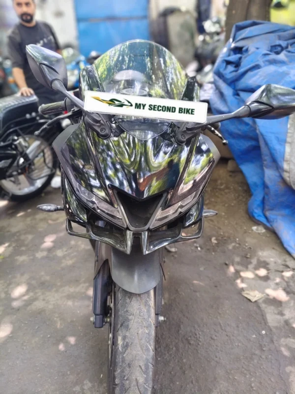Yamaha R1 v3 2020