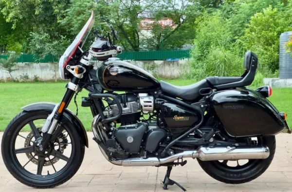 2023 Royal Enfield Supermeteor 650