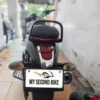 Bajaj V15 2016