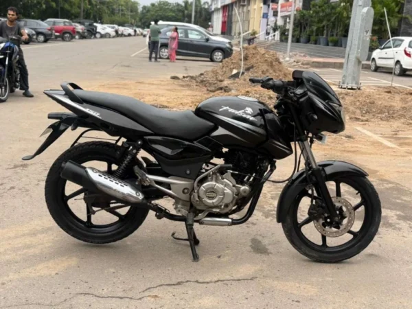 Bajaj Pulsar 2014