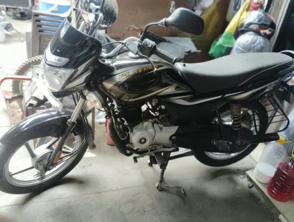 Bajaj Platina 2025